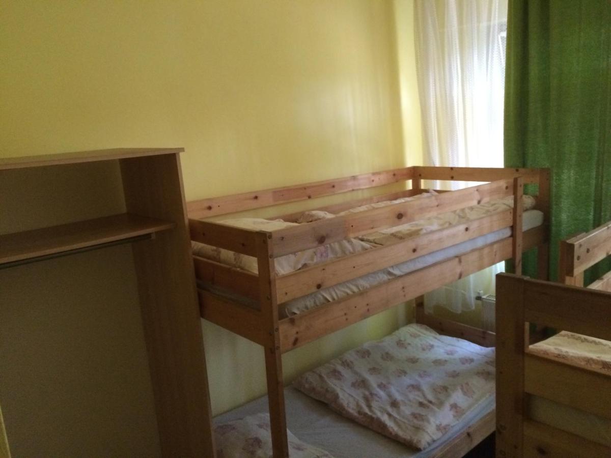 Fenyves Panzio Bed & Breakfast Siófok Oda fotoğraf