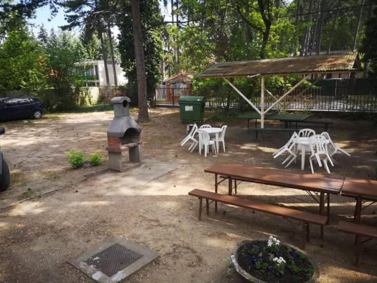 Fenyves Panzio Bed & Breakfast Siófok Dış mekan fotoğraf